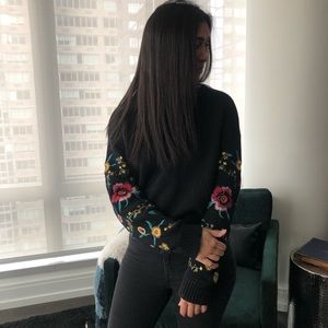 Black Embroider Sweater